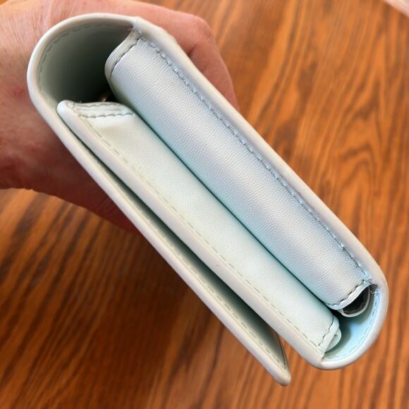 Kate Spade Rare Out of office VW Beetle Winni Crossbody Retail $489 LIKE NEW - Picture 7 of 16